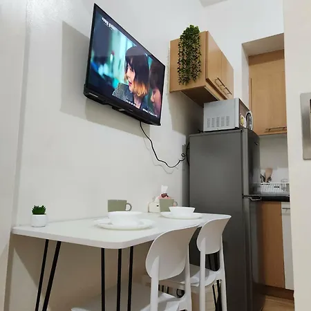 City Escape Near Makati Med, Free Pool & Gym